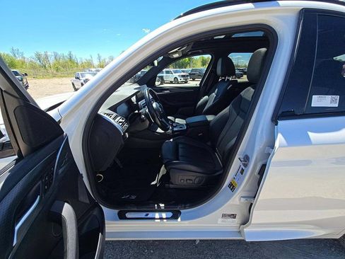 Used 2024 BMW X3 xDrive30i AWD/4WD image 3