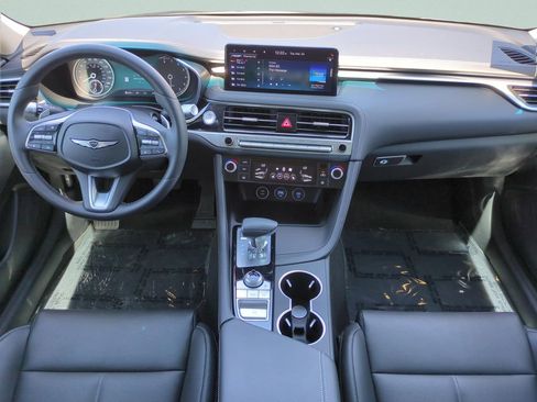 Used 2026 Genesis G70 2.5T image 25