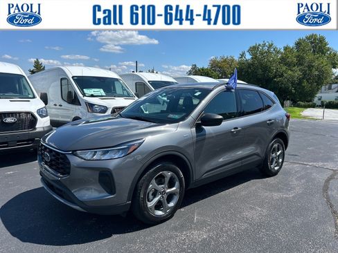 Certified 2026 Ford Escape ST-Line AWD/4WD image 1