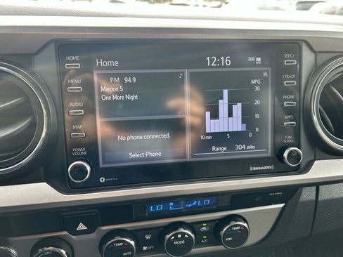 Used 2023 Toyota Tacoma SR5 image 16