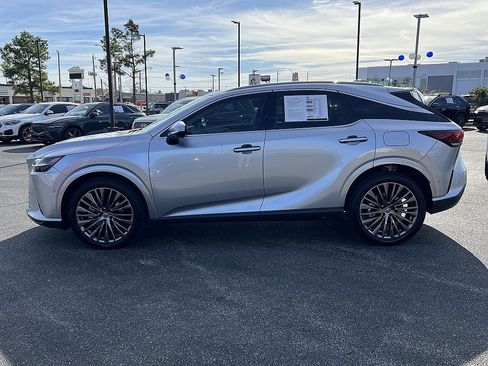 Certified 2025 Lexus RX 450h AWD w/ Luxury Package image 6