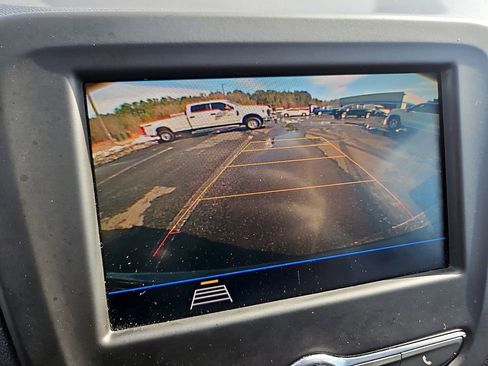 Used 2021 Chevrolet Equinox LT image 19