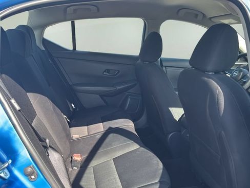 Used 2025 Nissan Sentra SV FWD image 15
