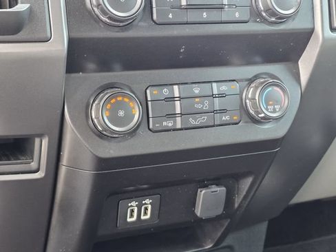 Used 2020 Ford F150 XLT w/ Equipment Group 301A Mid RWD image 18