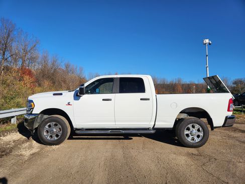 Used 2024 RAM 2500 Big Horn image 20