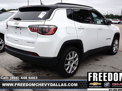 Used 2025 Jeep Compass Limited AWD/4WD image 7
