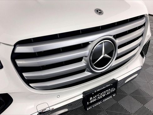 Used 2025 Mercedes-Benz GLS 450 GLS 450 image 23