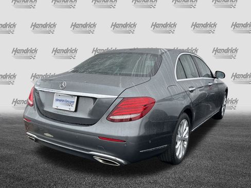 Used 2017 Mercedes-Benz E 300 image 10
