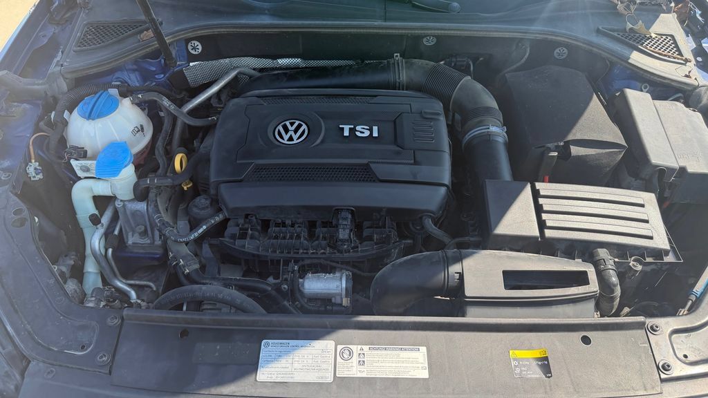 Used 2016 Volkswagen Passat 1.8T R-Line FWD image 32