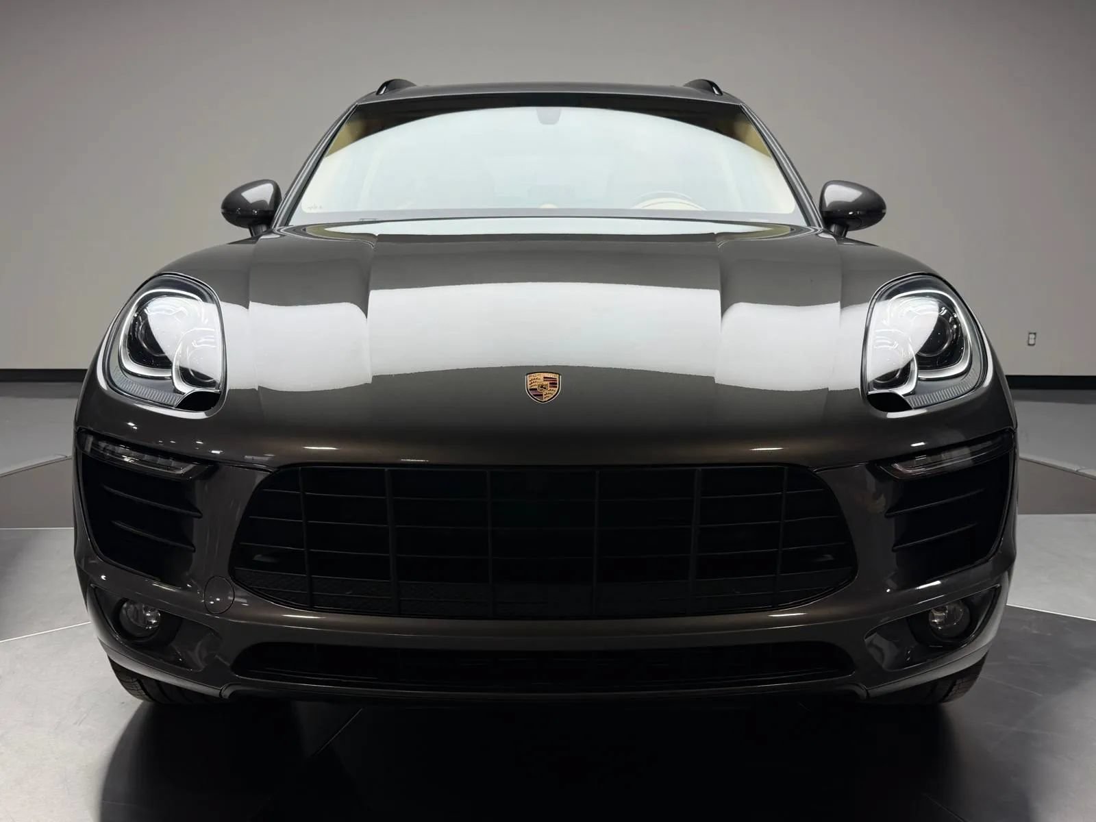 Used 2015 Porsche Macan S AWD/4WD image 3