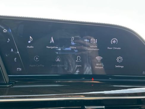 Used 2023 Cadillac Escalade Sport Platinum w/ LPO, ONYX Package AWD/4WD image 33