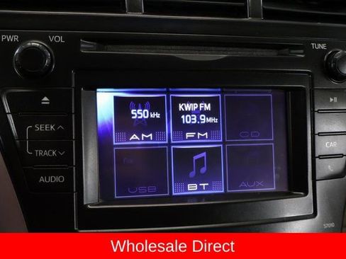 Used 2014 Toyota Prius V Two image 20