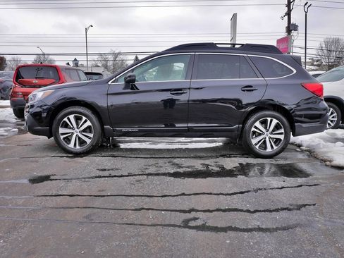 Used 2019 Subaru Outback 2.5i Limited image 4