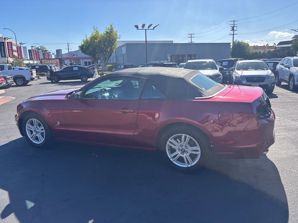 Used 2014 Ford Mustang Convertible w/ Equipment Group 102A RWD image 7