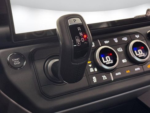 New 2026 Land Rover Defender 130 X AWD/4WD image 18