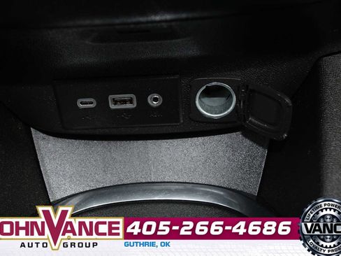 Used 2021 Chevrolet Malibu LT w/ Leather Package image 34