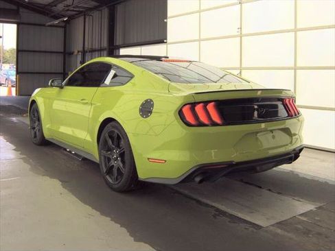 Used 2020 Ford Mustang Coupe w/ Equipment Group 101A RWD image 11