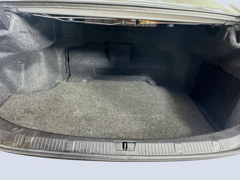 Used 2013 Toyota Avalon Limited image 32