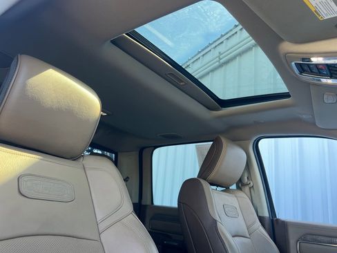 Used 2021 RAM 3500 Limited image 16