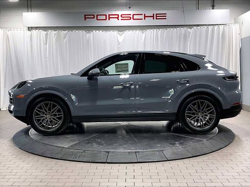 New 2026 Porsche Cayenne image 2