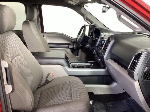 Used 2019 Ford F150 XLT w/ Equipment Group 302A Luxury AWD/4WD image 11