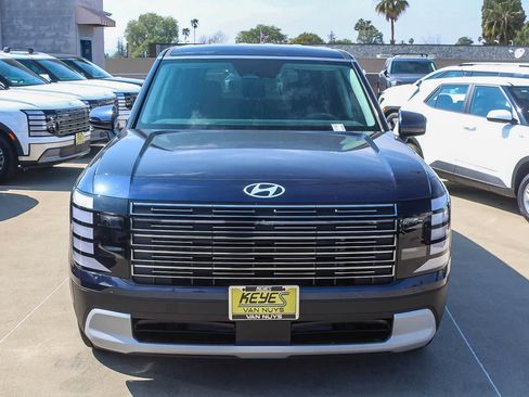 New 2026 Hyundai Palisade SE FWD image 2
