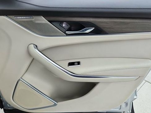 Used 2021 Jaguar F-PACE S image 23