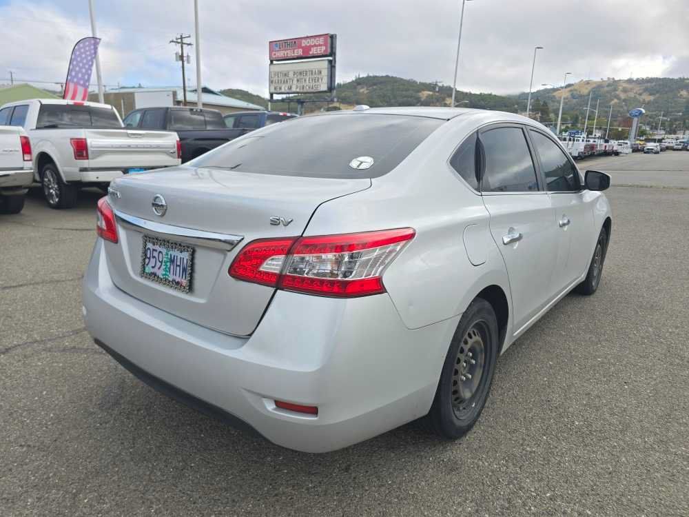 Used 2015 Nissan Sentra SV FWD image 10