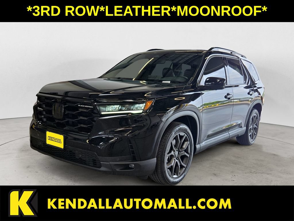 Used 2025 Honda Pilot Black Edition image 1