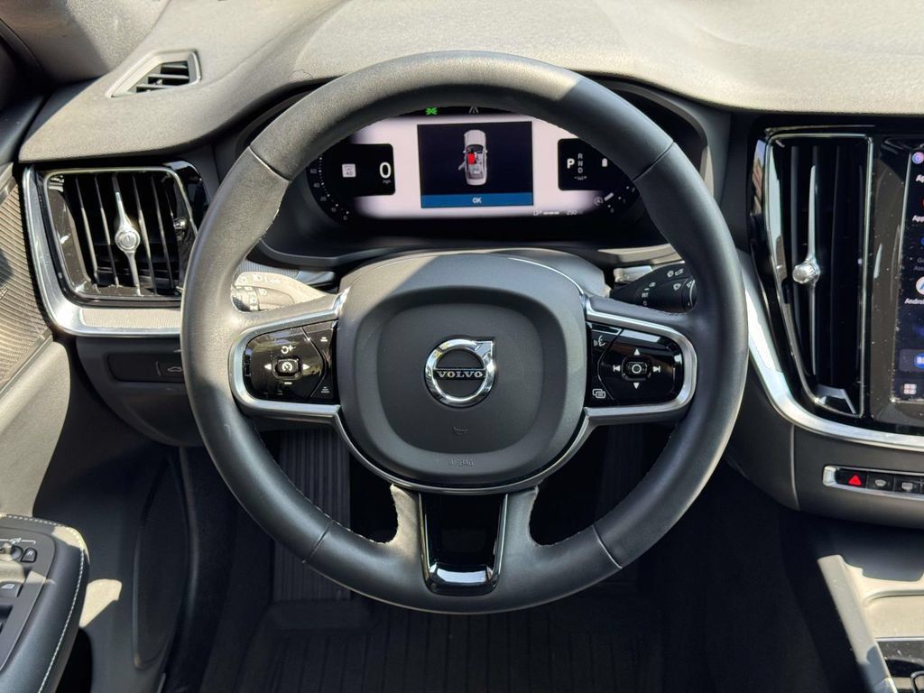 Used 2024 Volvo S60 B5 Plus w/ Climate Package AWD/4WD image 12