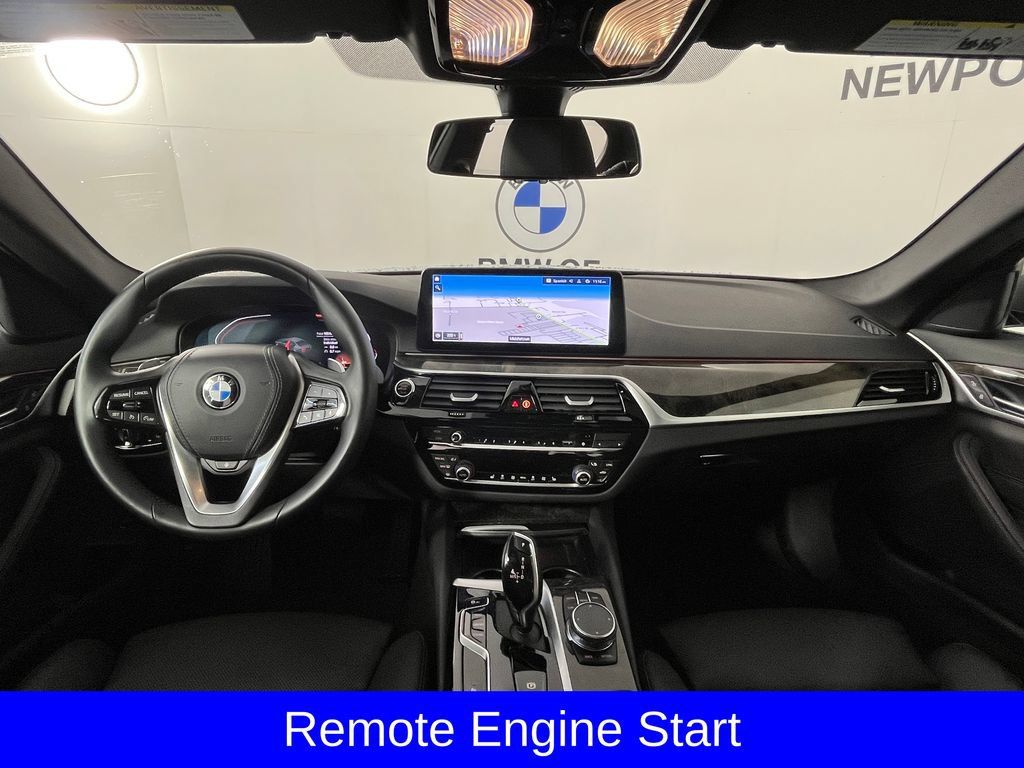 Used 2023 BMW 530i xDrive w/ Convenience Package AWD/4WD image 4