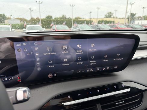 New 2026 Buick Enclave Avenir image 18