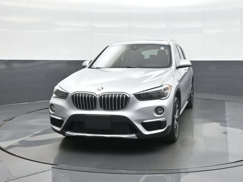 Used 2019 BMW X1 xDrive28i AWD/4WD image 2