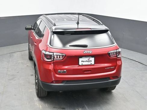 Used 2025 Jeep Compass Limited AWD/4WD image 29