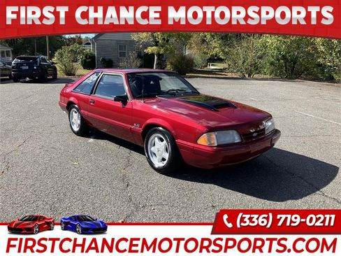 Used 1993 Ford Mustang LX image 1