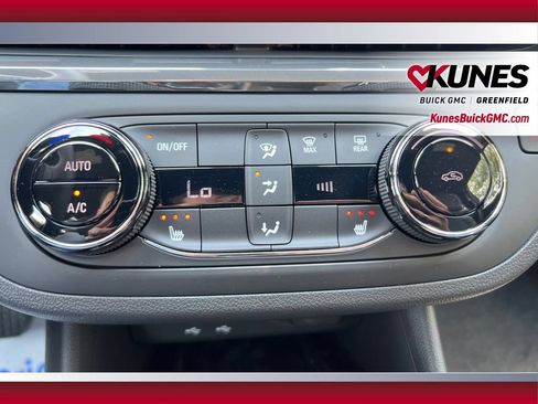 New 2026 Buick Envista Sport Touring w/ Convenience I Package FWD image 32