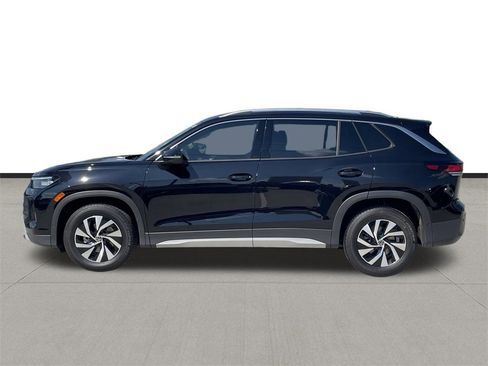 New 2025 Volkswagen Tiguan S image 8