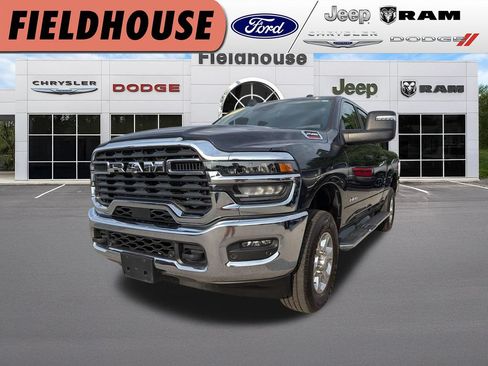 Used 2026 RAM 2500 Big Horn AWD/4WD image 1