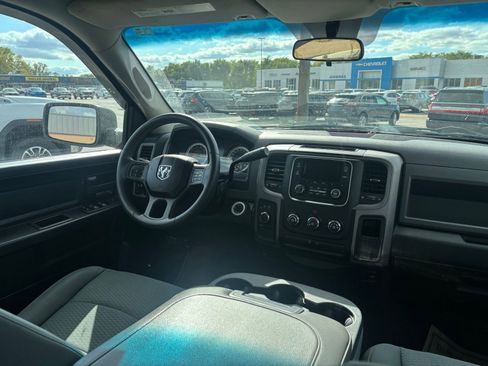 Used 2014 RAM 1500 Express image 8