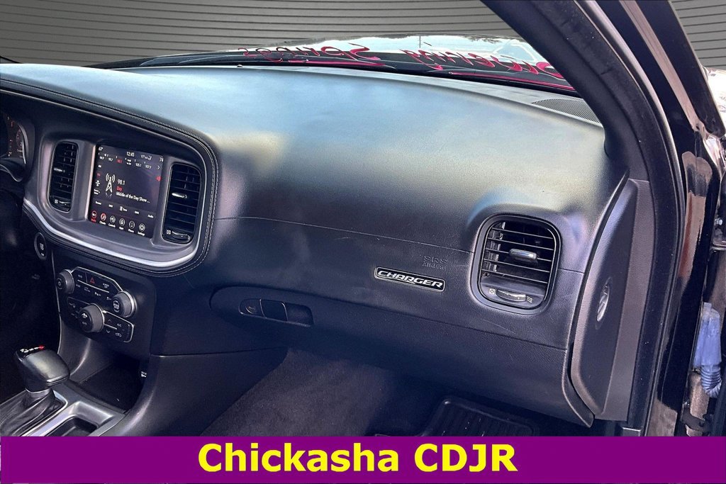 Used 2022 Dodge Charger R/T w/ Plus Group RWD image 24