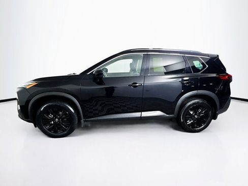 Certified 2023 Nissan Rogue SV w/ SV Premium B Package AWD/4WD image 8