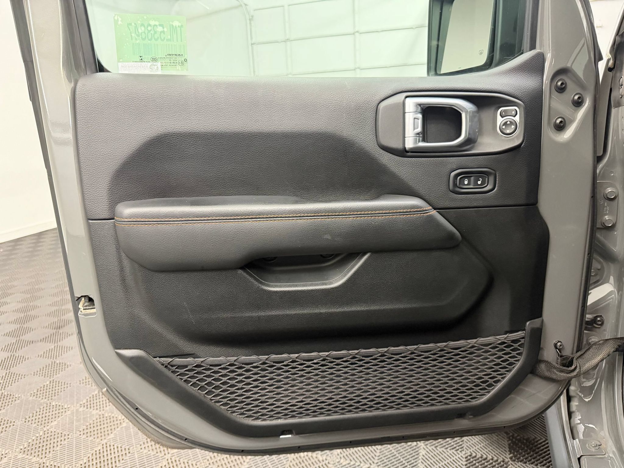 Used 2021 Jeep Gladiator Mojave AWD/4WD image 10