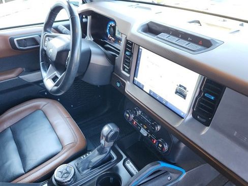 Used 2023 Ford Bronco Outer Banks image 21