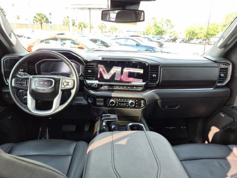 Used 2024 GMC Sierra 1500 SLT AWD/4WD image 13