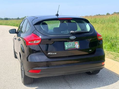 Used 2017 Ford Focus SE FWD image 14