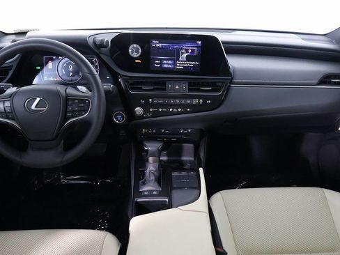 Used 2022 Lexus ES 300h w/ Premium Package FWD image 8