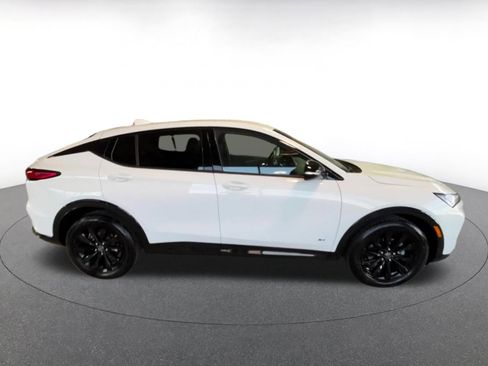 Used 2025 Buick Envista Sport Touring image 18