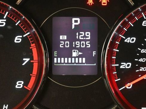 Used 2012 Subaru Forester 2.5X Touring AWD/4WD image 16