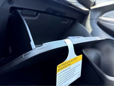 Used 2023 Chevrolet TrailBlazer LT image 23