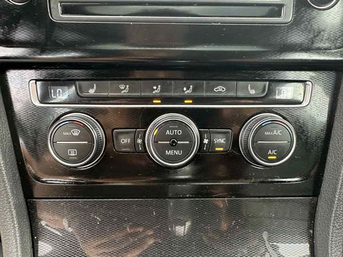 Used 2017 Volkswagen GTI Autobahn FWD image 21